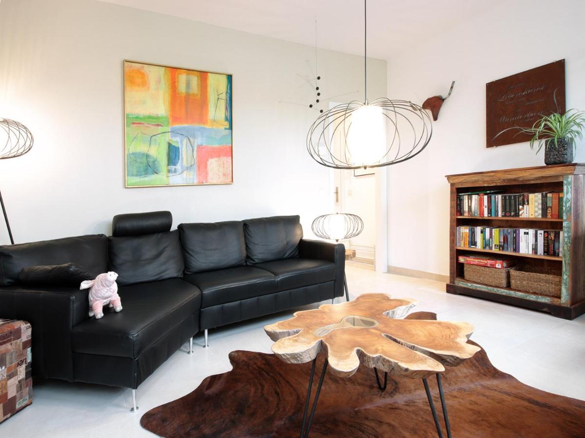 Appartamento Charming Louise Saarbrücken Esterno foto