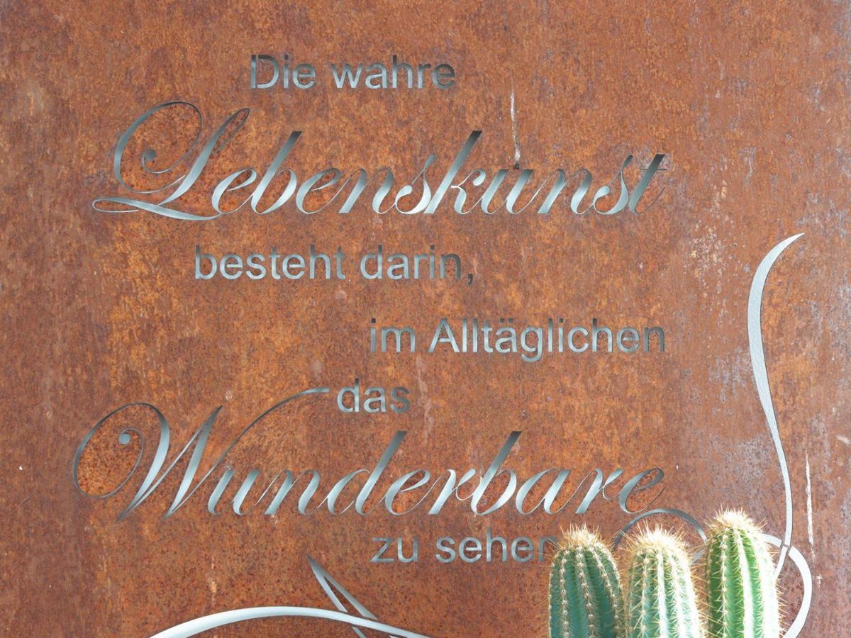 Appartamento Charming Louise Saarbrücken Esterno foto